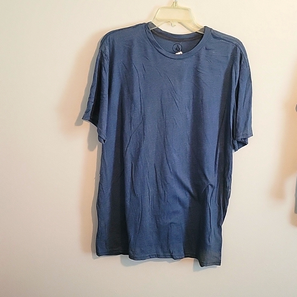 Volcom tee shirt